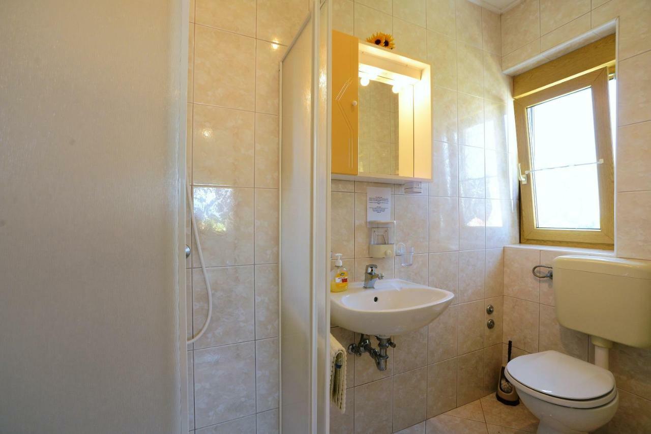 Ferienhaus Tomic Nedeščina Dış mekan fotoğraf