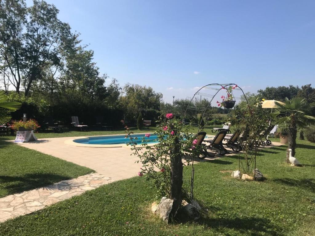 Ferienhaus Tomic Nedeščina Dış mekan fotoğraf